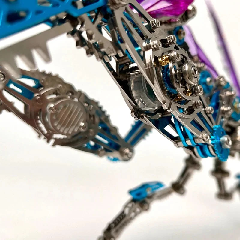 Praying Mantis King – Mechanical Metal Model Kit, DIY Assembly Collectible – 1109 Pieces