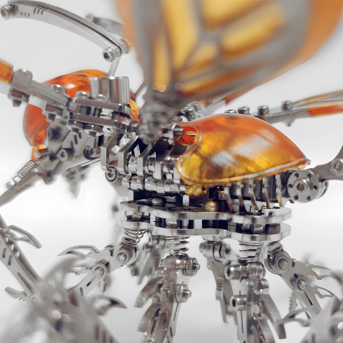Tri-Armor Hornet 3-in-1 – Mechanical Metal Model Kit, DIY Assembly Collectible – 498 Pieces